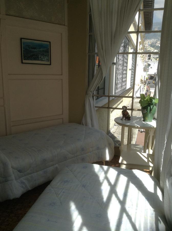 Grand Hotel Кито Екстериор снимка